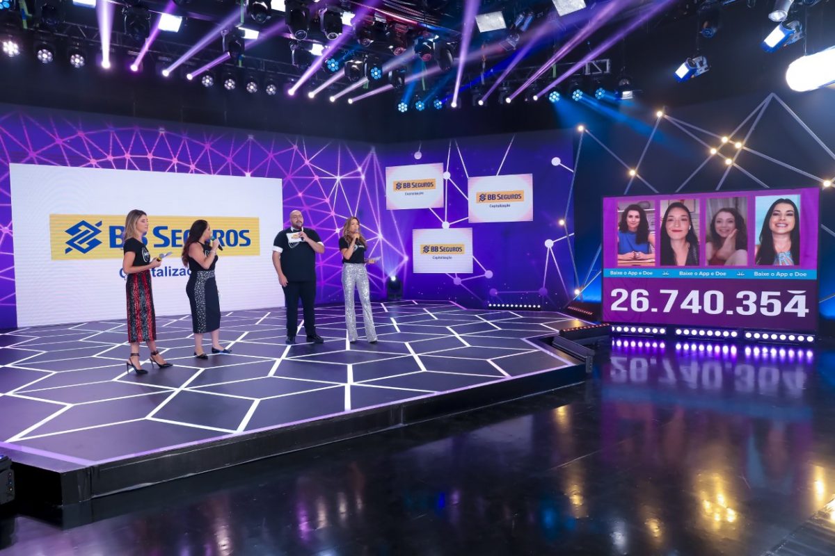 Mais sorrisos distribuídos no Teleton!