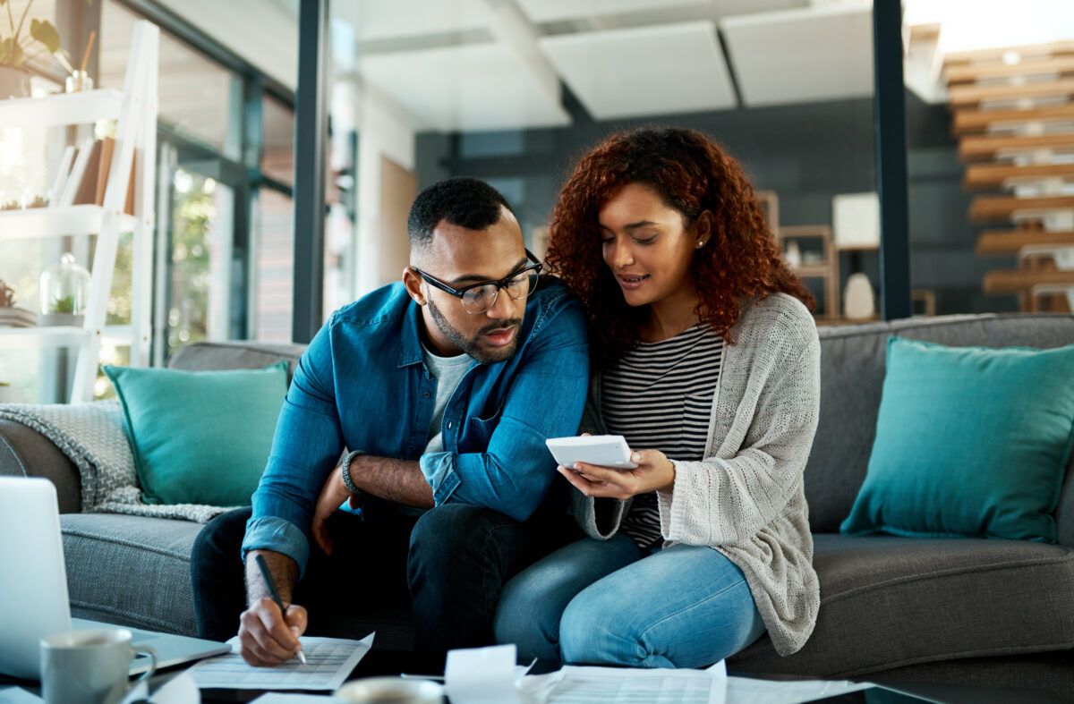 Quatro dicas para organizar a sua vida financeira